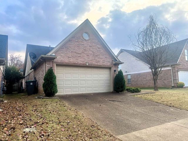9761 MISTY BAY CV, Memphis, TN 38002