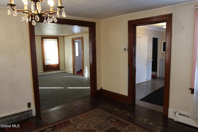 295 W Sand Lake Road, North Greenbush, NY 12198