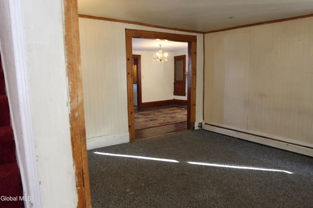 295 W Sand Lake Road, North Greenbush, NY 12198