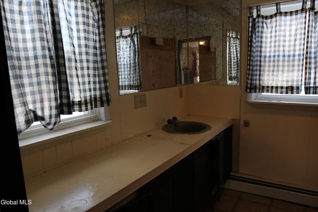 295 W Sand Lake Road, North Greenbush, NY 12198