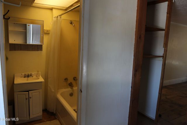 295 W Sand Lake Road, North Greenbush, NY 12198