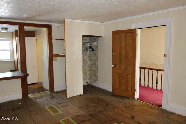 295 W Sand Lake Road, North Greenbush, NY 12198