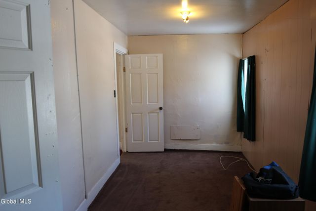 295 W Sand Lake Road, North Greenbush, NY 12198