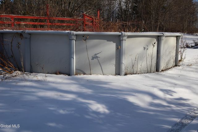 295 W Sand Lake Road, North Greenbush, NY 12198