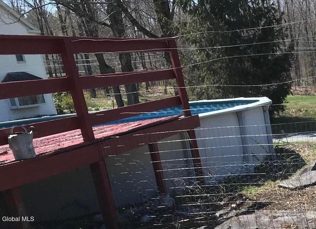 295 W Sand Lake Road, North Greenbush, NY 12198