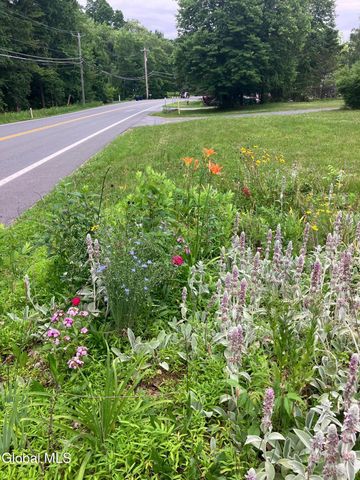 295 W Sand Lake Road, North Greenbush, NY 12198