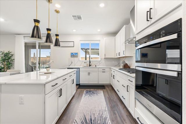 9640 Derby Way, Roseville, CA 95747