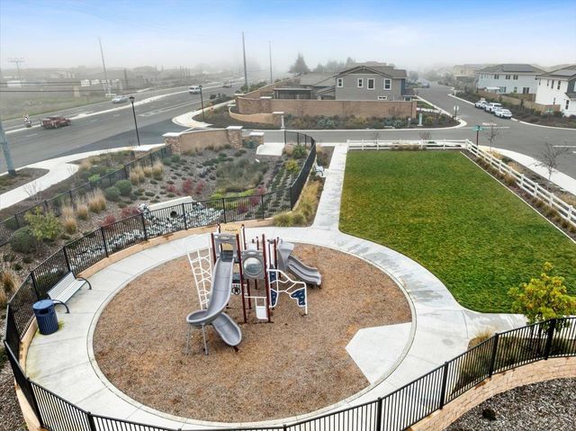 9640 Derby Way, Roseville, CA 95747