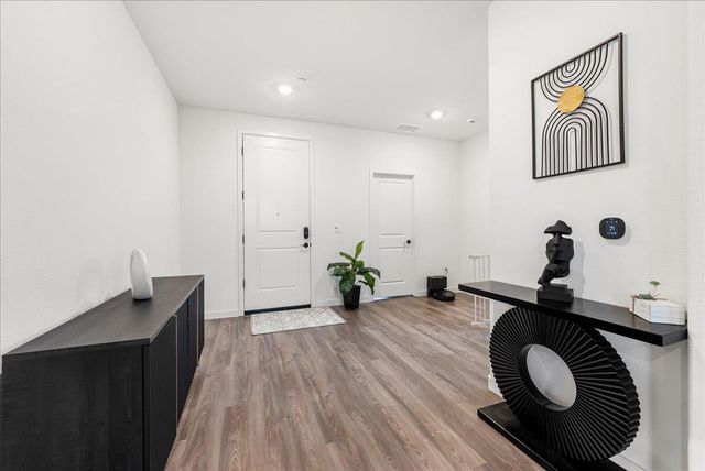 9640 Derby Way, Roseville, CA 95747