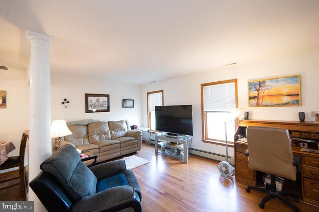 6010 TODDS POINT RD, Cambridge, MD 21613