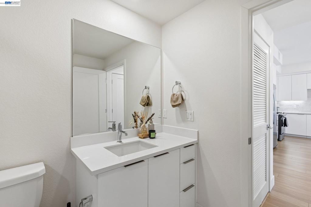 Image 21 of property listing at 3512 Vision Cmn 503, Fremont, CA 94538