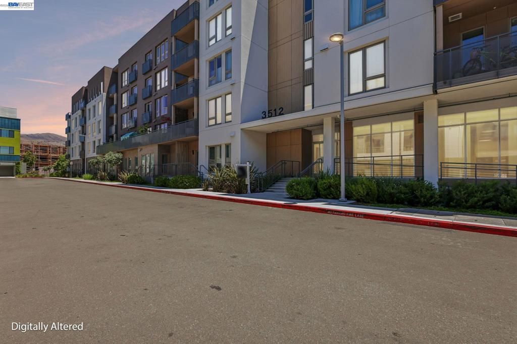 Image 36 of property listing at 3512 Vision Cmn 503, Fremont, CA 94538