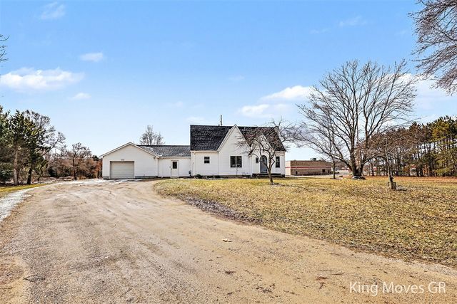 6703 Middleton Drive, Greenville, MI 48838