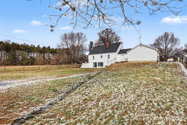 6703 Middleton Drive, Greenville, MI 48838