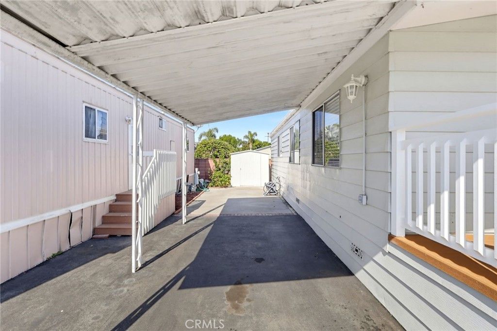 2060 Newport Boulevard 21, Costa Mesa, CA 92627 — photo 5