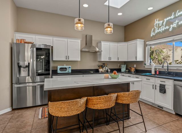 9101 Santa Lucia Avenue NE, Albuquerque, NM 87122