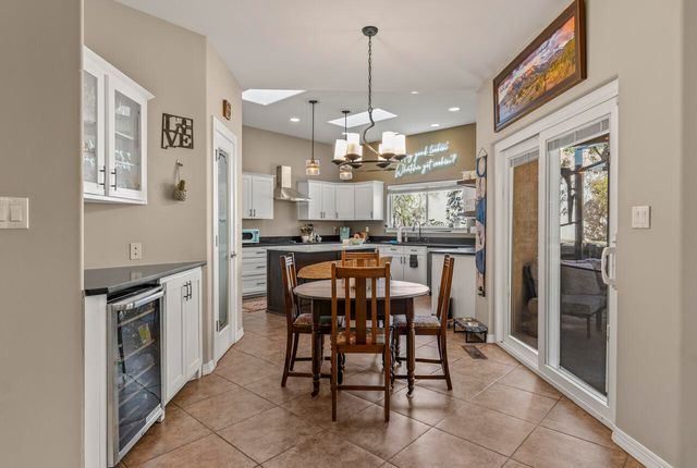 9101 Santa Lucia Avenue NE, Albuquerque, NM 87122