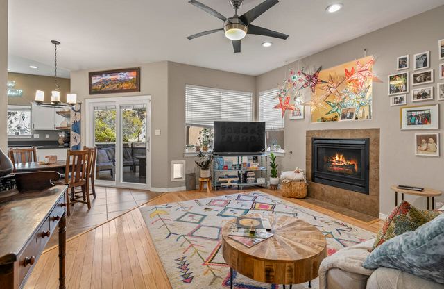 9101 Santa Lucia Avenue NE, Albuquerque, NM 87122