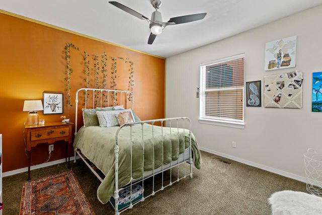 9101 Santa Lucia Avenue NE, Albuquerque, NM 87122