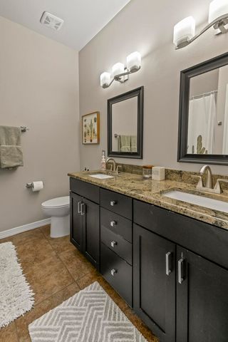 9101 Santa Lucia Avenue NE, Albuquerque, NM 87122