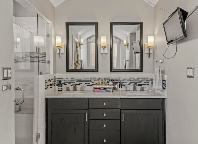 9101 Santa Lucia Avenue NE, Albuquerque, NM 87122