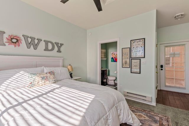 9101 Santa Lucia Avenue NE, Albuquerque, NM 87122