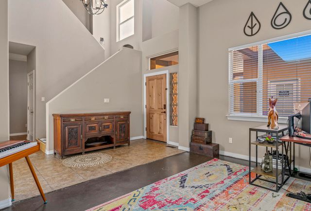 9101 Santa Lucia Avenue NE, Albuquerque, NM 87122