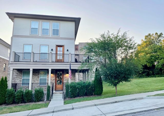 111 Demoss Rd, Nashville, TN 37209