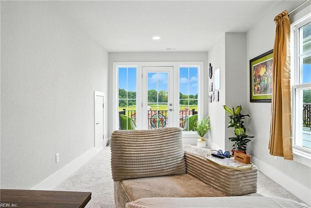 201 Cove Reach RCH, Suffolk, VA 23435