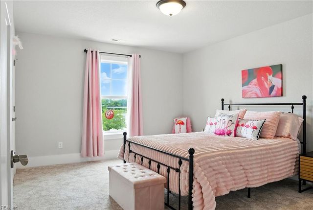 201 Cove Reach RCH, Suffolk, VA 23435