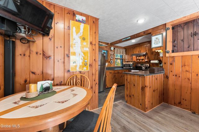 5 Smokey Bear Lane, Lake George, NY 12845