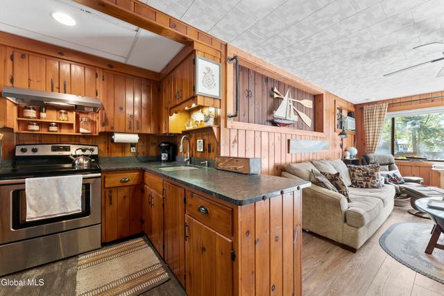 5 Smokey Bear Lane, Lake George, NY 12845