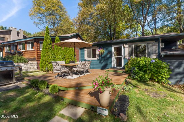 5 Smokey Bear Lane, Lake George, NY 12845