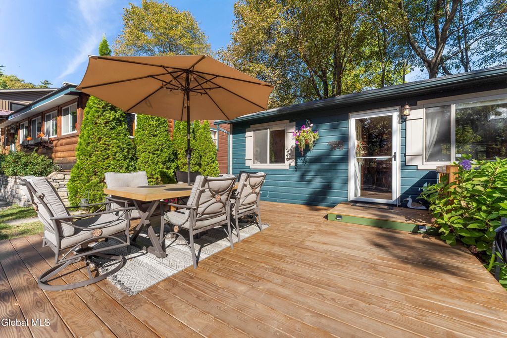 5 Smokey Bear Lane, Lake George, NY 12845