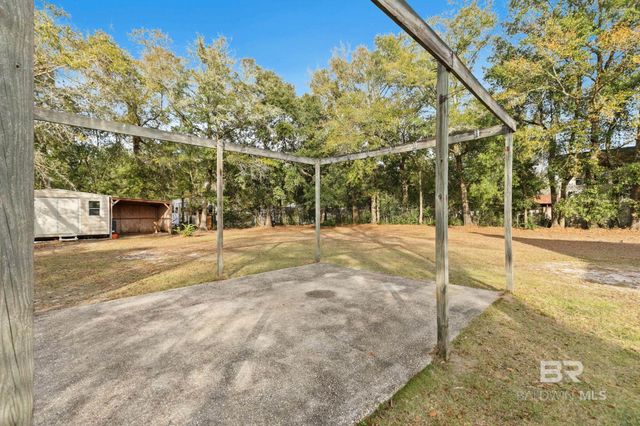 1705 Poplar Street, Flomaton, AL 36441