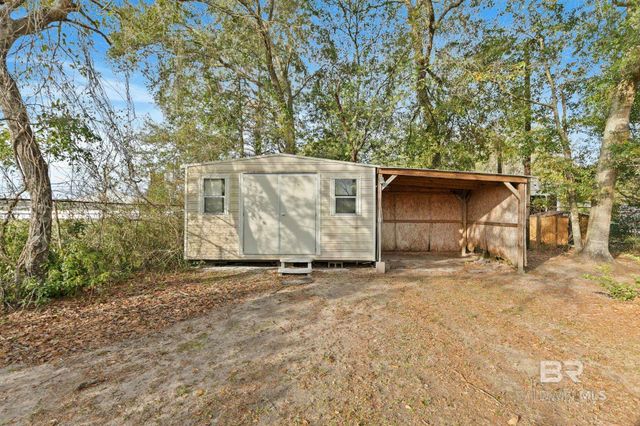 1705 Poplar Street, Flomaton, AL 36441