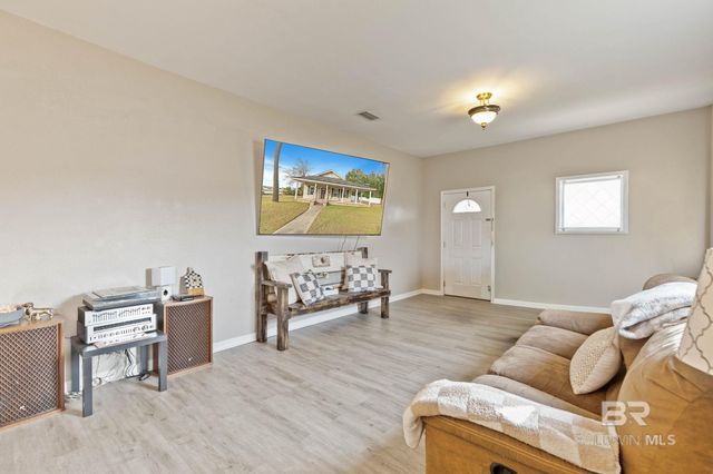 1705 Poplar Street, Flomaton, AL 36441