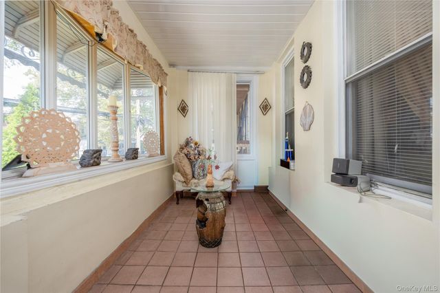 3214 Fenton Avenue, Bronx, NY 10469