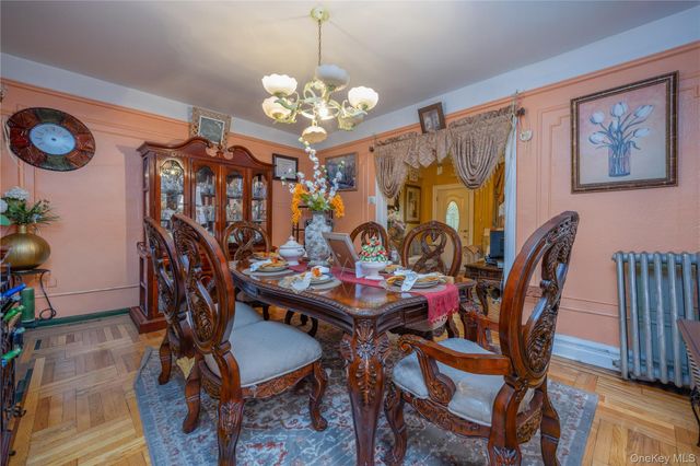 3214 Fenton Avenue, Bronx, NY 10469