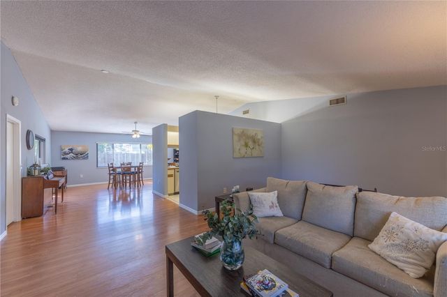 8457 CYPRESS LAKE CIRCLE, Sarasota, FL 34243