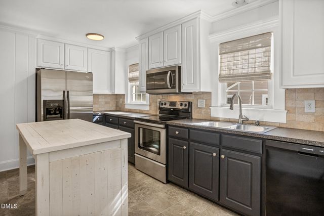 1516 Granville Street, Burlington, NC 27215
