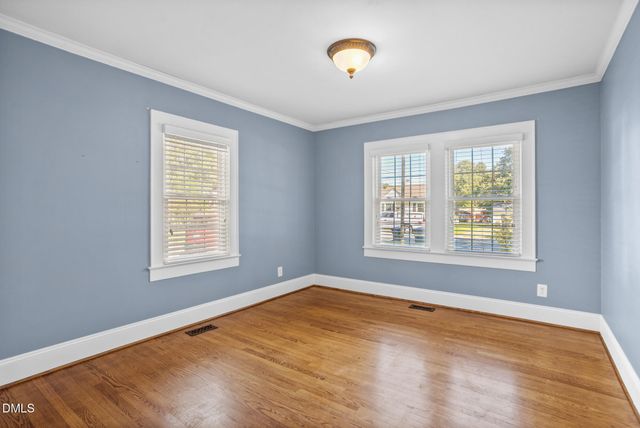 1516 Granville Street, Burlington, NC 27215