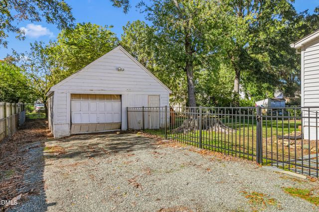 1516 Granville Street, Burlington, NC 27215
