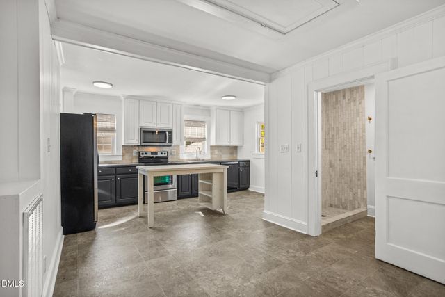 1516 Granville Street, Burlington, NC 27215