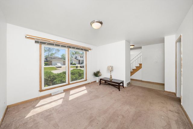 17714 Dogwood Lane, Hazel Crest, IL 60429