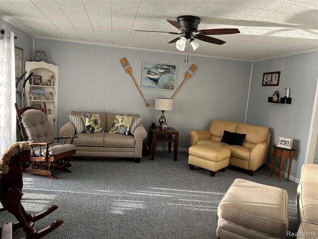 3301 W Huckleberry Trail, Farwell, MI 48622