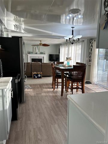 3301 W Huckleberry Trail, Farwell, MI 48622