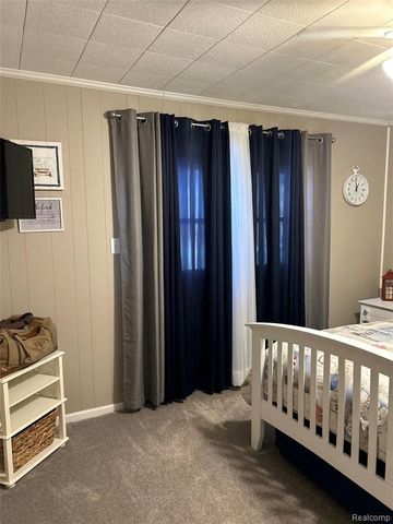 3301 W Huckleberry Trail, Farwell, MI 48622