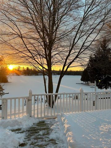 3301 W Huckleberry Trail, Farwell, MI 48622