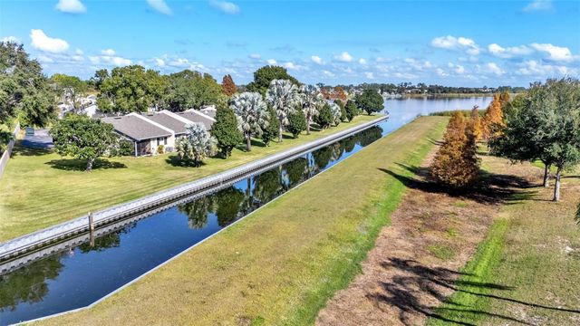 381 WINTER RIDGE BOULEVARD, Winter Haven, FL 33881